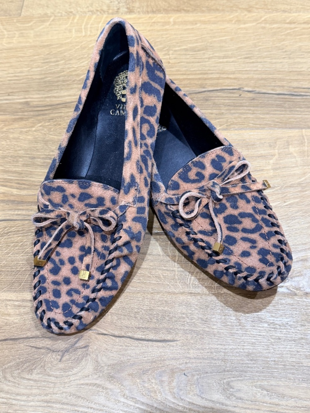 Vince Camuto Leather Leopard Loafer nFlats Women's Size 10 Shoes